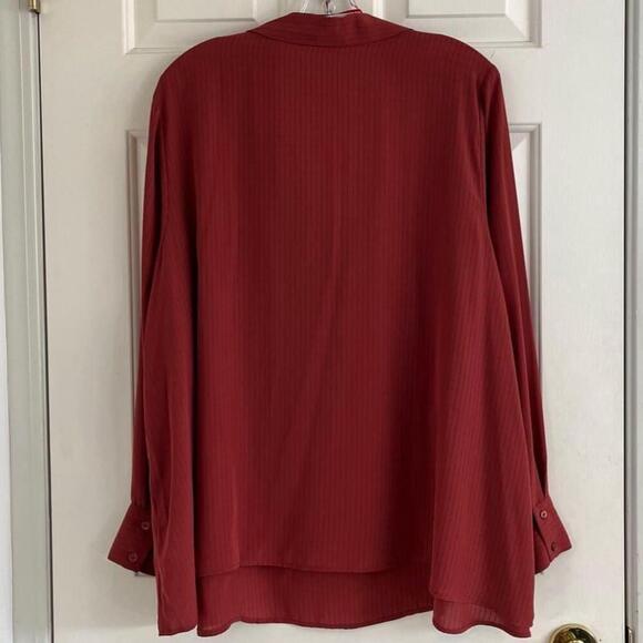 In Every Story V-neck Flowy Long Sleeve Blouse 2X - Picture 9 of 16